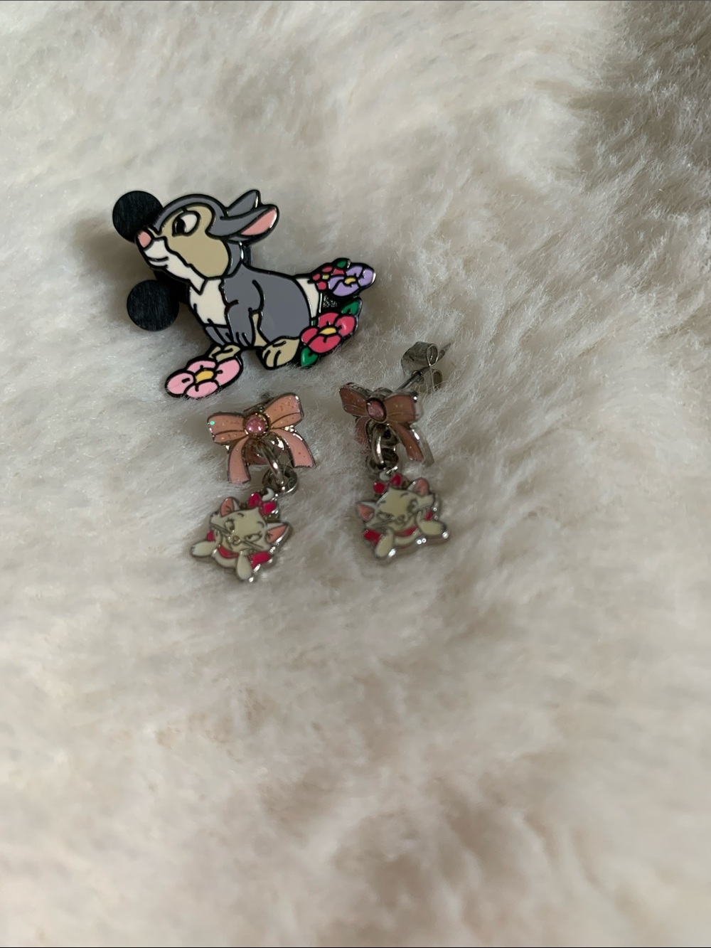 Disney Pink Bow and Marie Cat Dangle Earrings with Thumper Pin